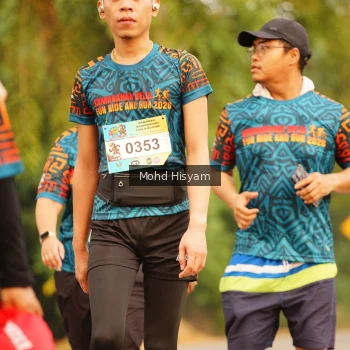 Runner Photo 3735371