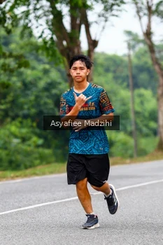 Runner Photo 3735383