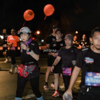 Runner Photo 3735387