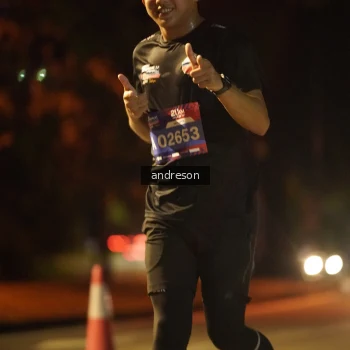 Runner Photo 3735425