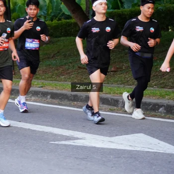 Runner Photo 3735488