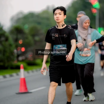 Runner Photo 3735551