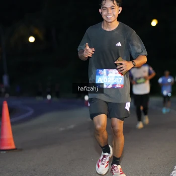 Runner Photo 3735557