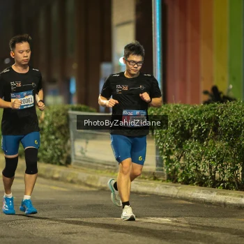 Runner Photo 3735559
