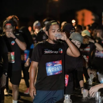 Runner Photo 3735595