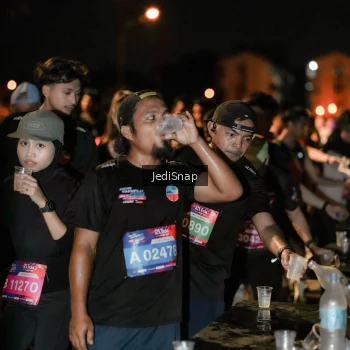 Runner Photo 3735601