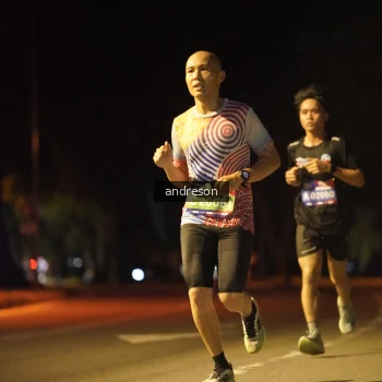 Runner Photo 3735610