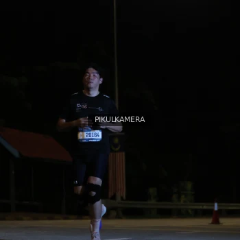Runner Photo 3735612