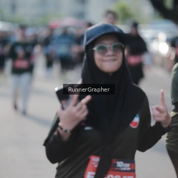 Runner Photo 3735613