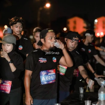Runner Photo 3735619