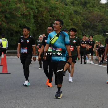 Runner Photo 3735623