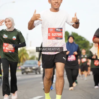 Runner Photo 3735630