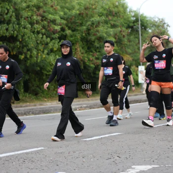 Runner Photo 3735650
