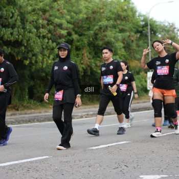 Runner Photo 3735666