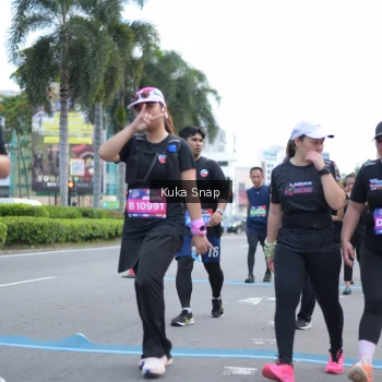 Runner Photo 3735680