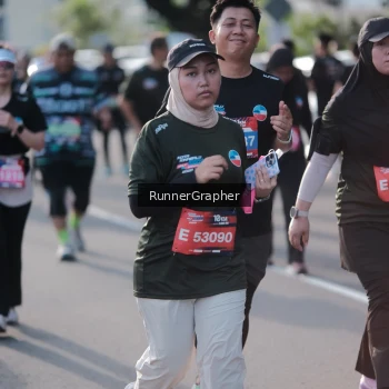 Runner Photo 3735683