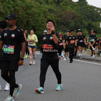 Runner Photo 3735690