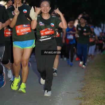 Runner Photo 3735691