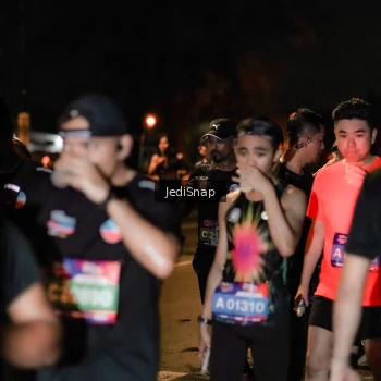 Runner Photo 3735705