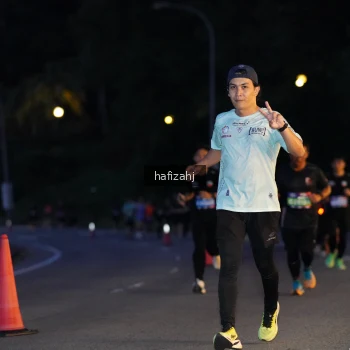 Runner Photo 3735713