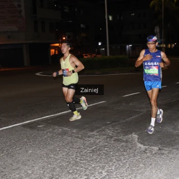 Runner Photo 3735728