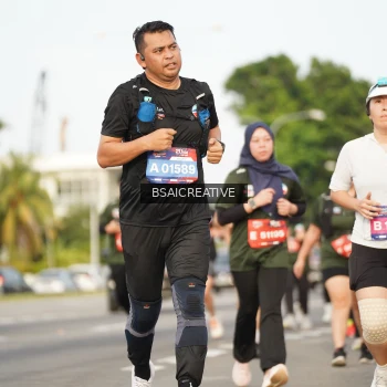 Runner Photo 3735729