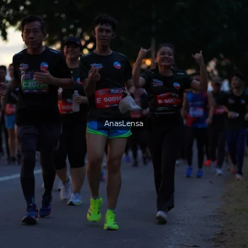 Runner Photo 3735730