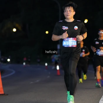 Runner Photo 3735762