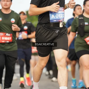 Runner Photo 3735815