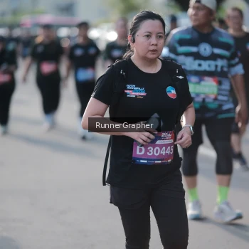 Runner Photo 3735828