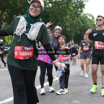 Runner Photo 3735852