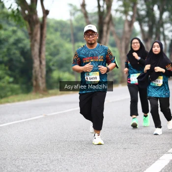 Runner Photo 3735859