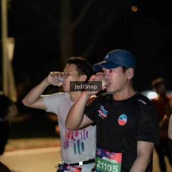 Runner Photo 3735893