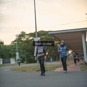 Runner Photo 3735906