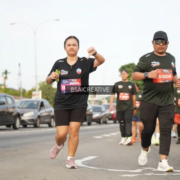 Runner Photo 3735937