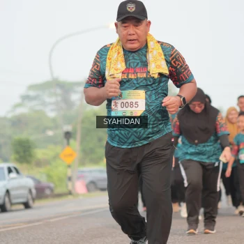 Runner Photo 3735949