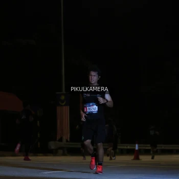 Runner Photo 3735959