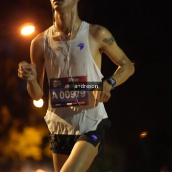 Runner Photo 3735968