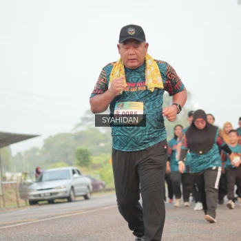 Runner Photo 3735999