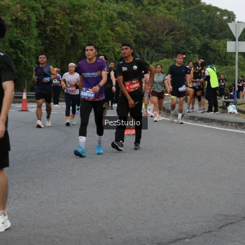 Runner Photo 3736033