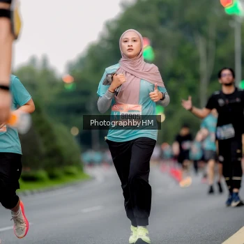 Runner Photo 3736065