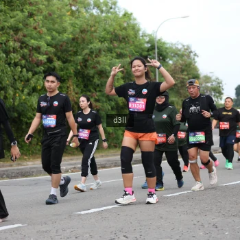 Runner Photo 3736085