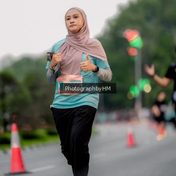 Runner Photo 3736091