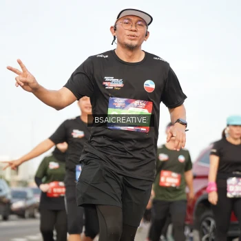 Runner Photo 3736095