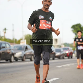 Runner Photo 3736111