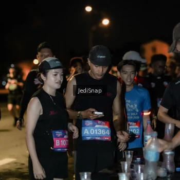 Runner Photo 3736114
