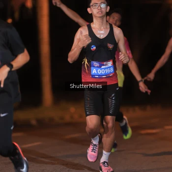 Runner Photo 3736133