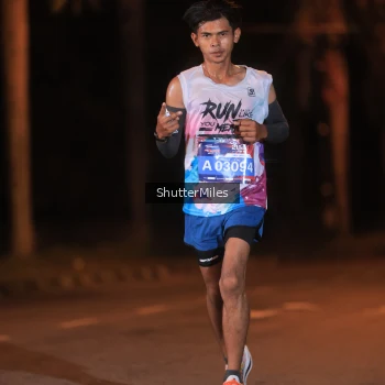 Runner Photo 3736178