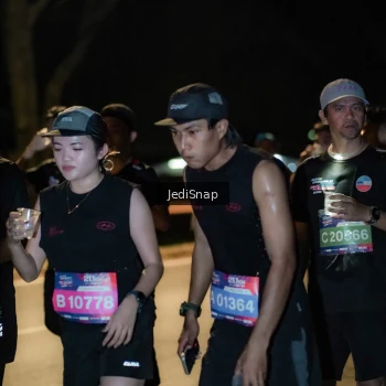 Runner Photo 3736228