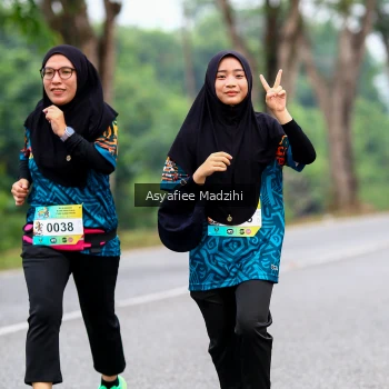 Runner Photo 3736257